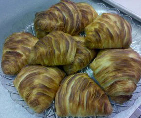 Large Sfogliatelle