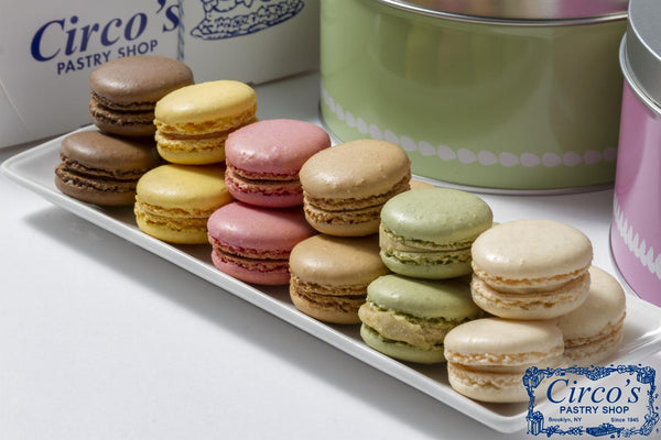 French Macaron set of 12