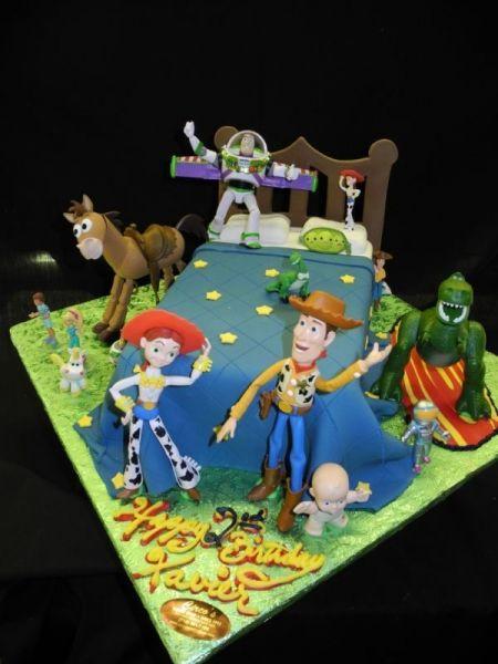 toy story bed cake