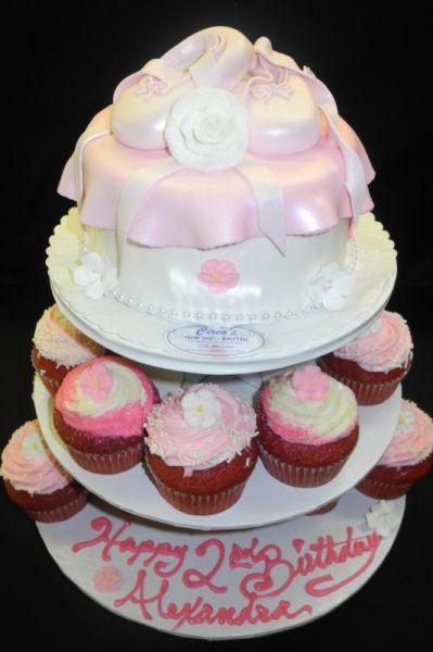 Cup Cake Stand fondant cake - BS167