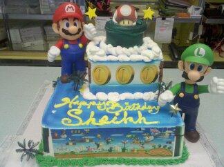 Mario and Luigi Cake - B0074