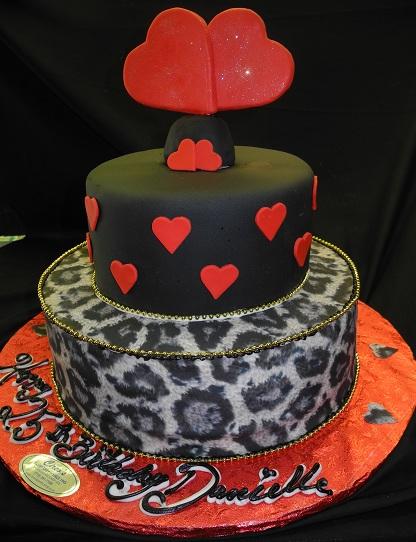 Heart and leapord Cake - B0611
