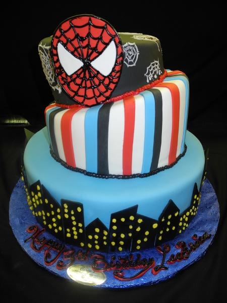 Spider Man Cake Topsy Turby - B0347