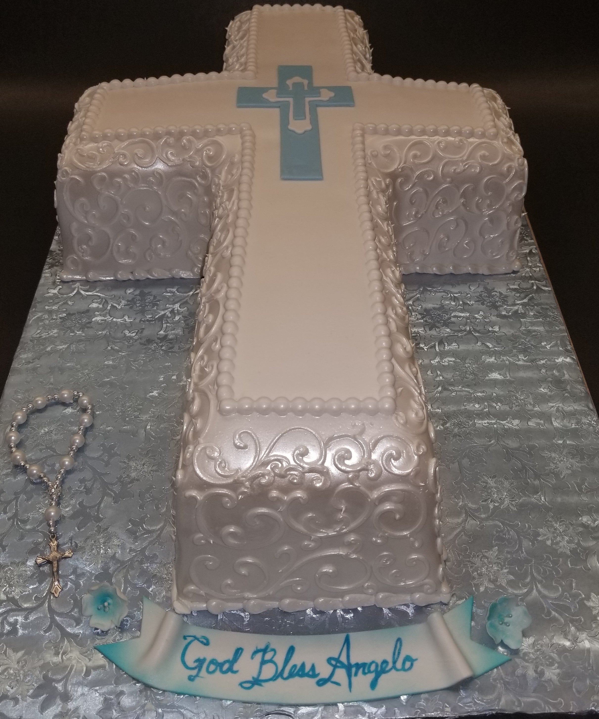 Cross cake | Wishing Town Bakery Cafe