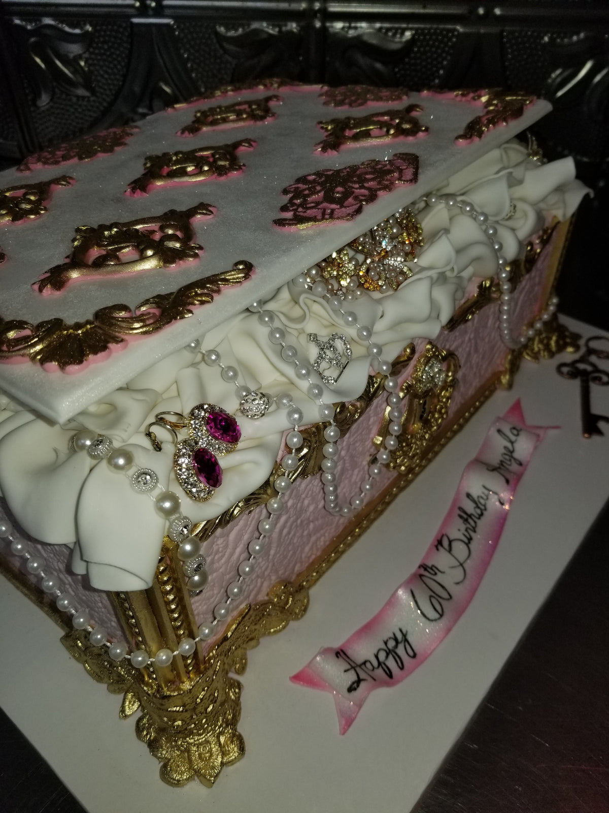 Jewelry box cake CS0005