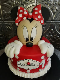 Minnie mouse 3D Cake B004