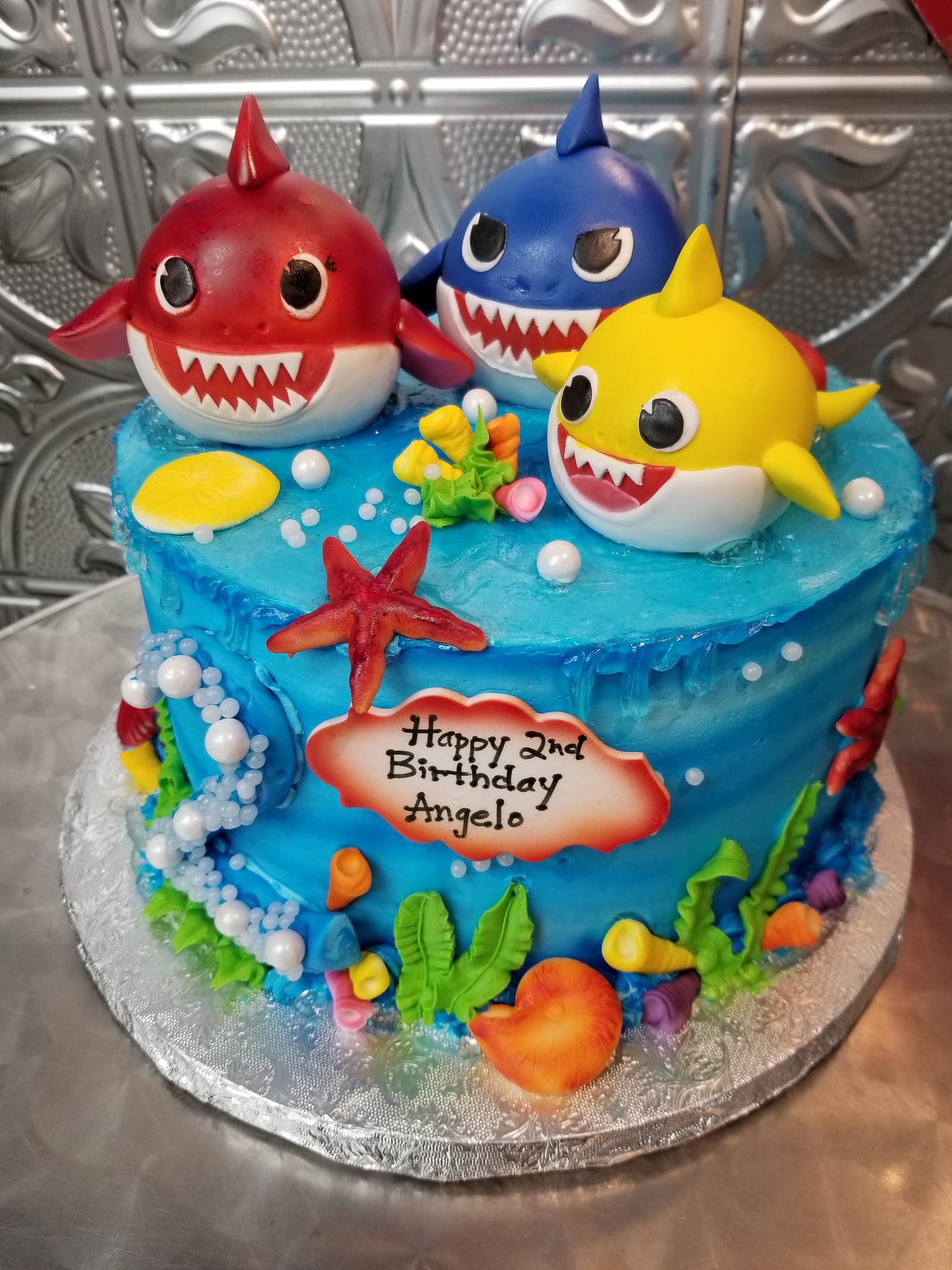 Baby shark cake 3D Sharks B0875