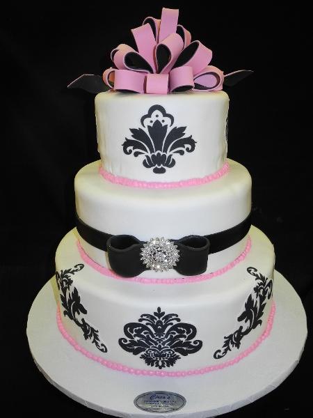 Tall, Elegant, Luxury Wedding Cake with Sugar Flowers