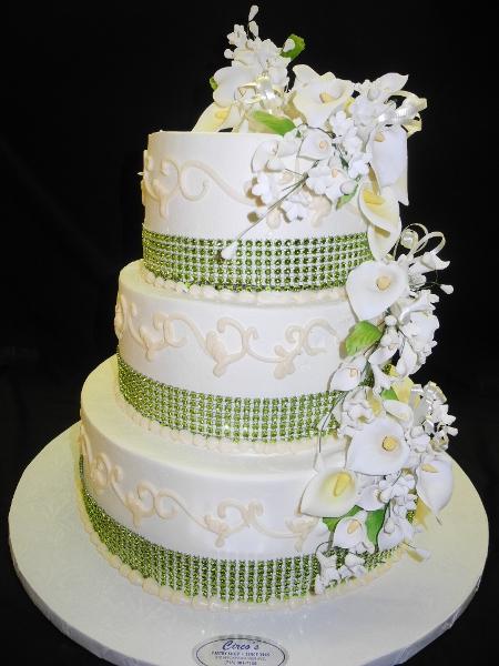 Green and White Cream Wedding Cake - W127