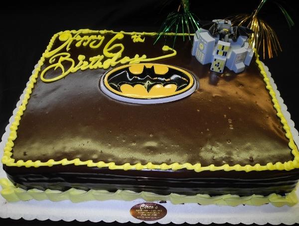 Blue & Yellow Batman Cake - Decorated Cake by MsTreatz - CakesDecor