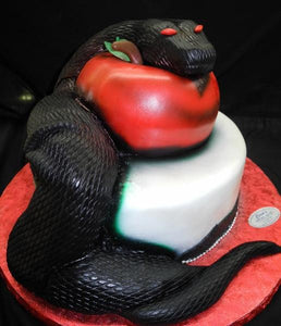 Forbidden Apple Sweet 16 Fondant Cake - B0637