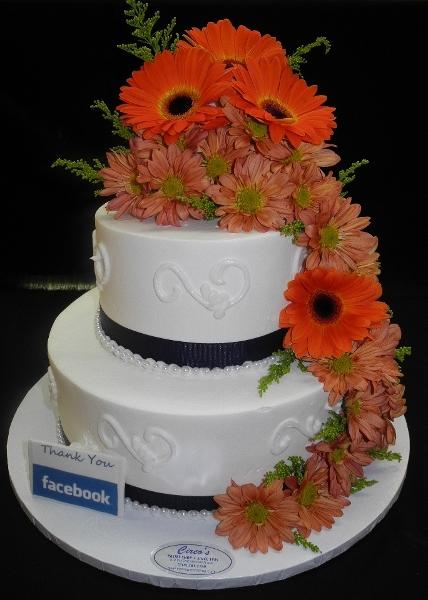 Cream Wedding Cake - W155