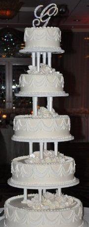 Wedding cakes cream 5 tiers, Traditional wedding cakes, 