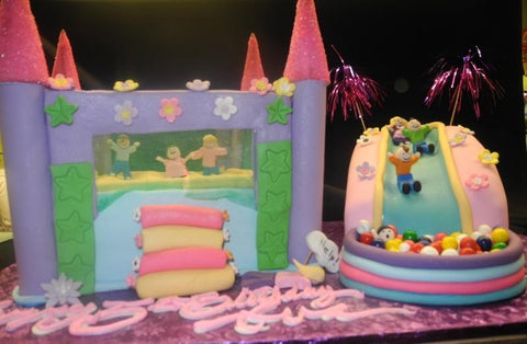 Slide and bouncy Castle Fondant Cake - CS0105