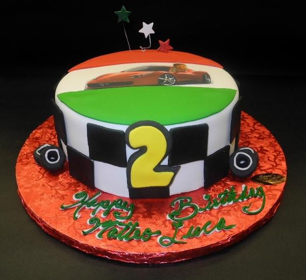 BUgatti Chiron Car Cake Tutorial – Art de Cake