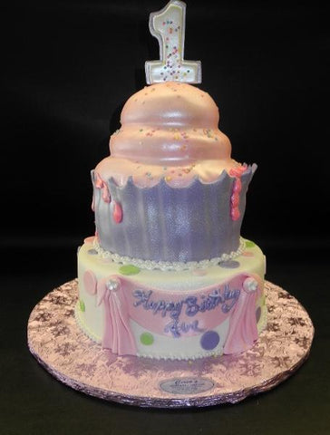 cupcake, pink, lavender, first birthday.