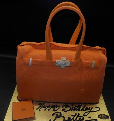 Hemes Fondant Bag Cake - CS0185