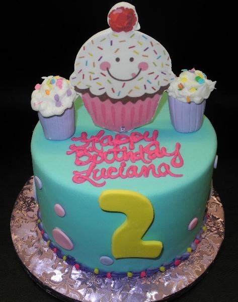 Cupcake Theme Birthday Fondant Cake