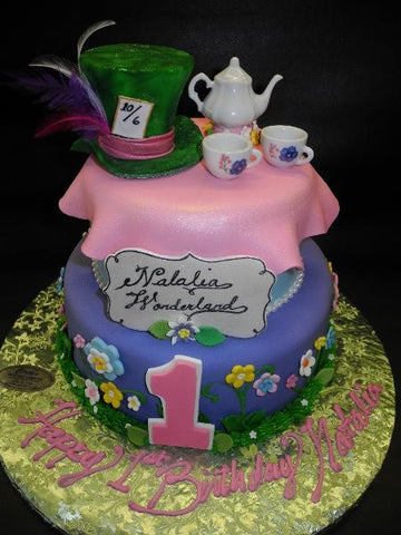 Alice in Wonderland Mad Hatter Fondant Cake 