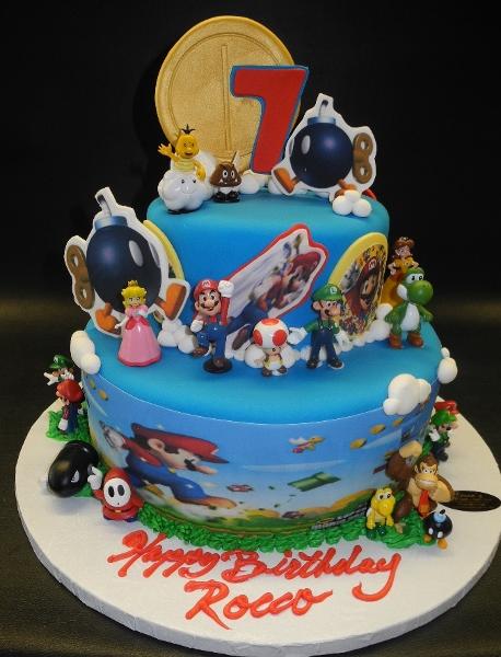 Mario Fondant Cake with Edible Cake Topper 