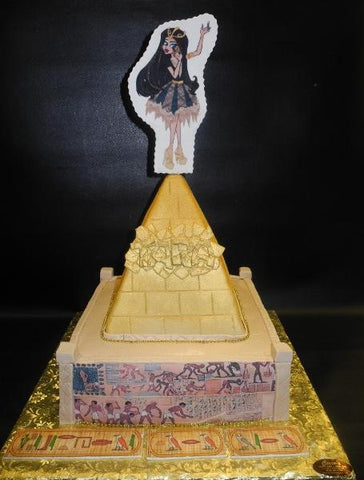 Egyptian Theme Pyramid Fondant Cake 