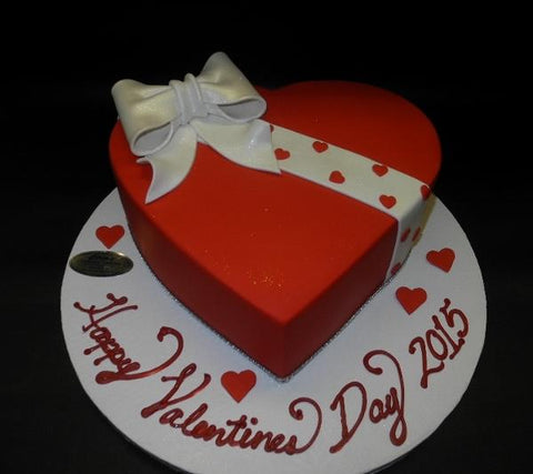 Heart Valentines Fondant Cake