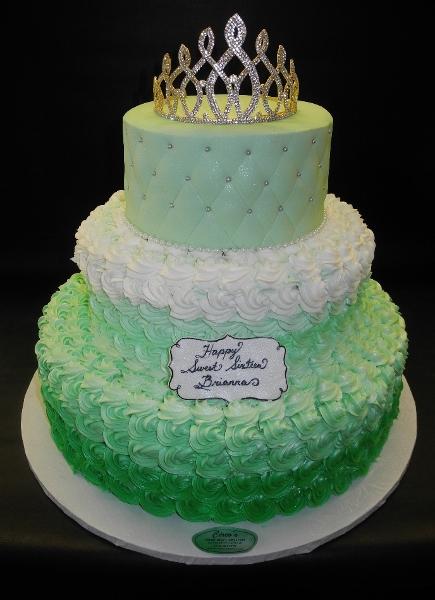 Rosebud Green and White Cake 