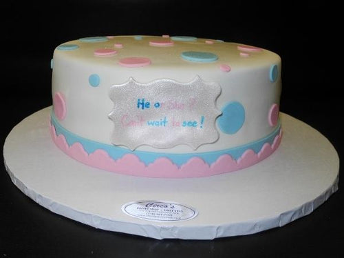 Gender reveal fondant cake 