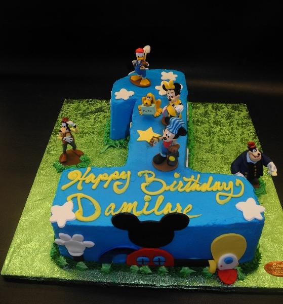 Mickey Mouse number icing cake with toys