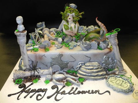 Medusa Halloween Custom Fondant Cake 