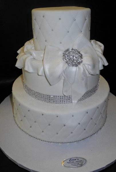 Diamond Imprint wedding cake