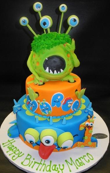 Monster cake 879