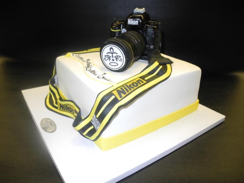 1529) Canon Camera Cake - ABC Cake Shop & Bakery