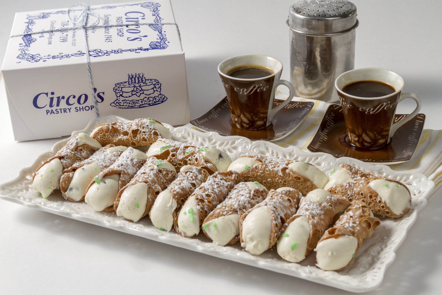 Small Cannoli (1 LB Box about 13 pieces)